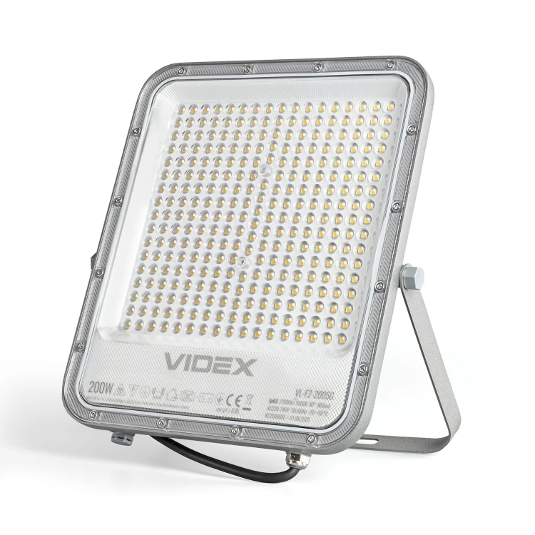 vl-f2-2005g-eu-01.1800x1800w.jpg