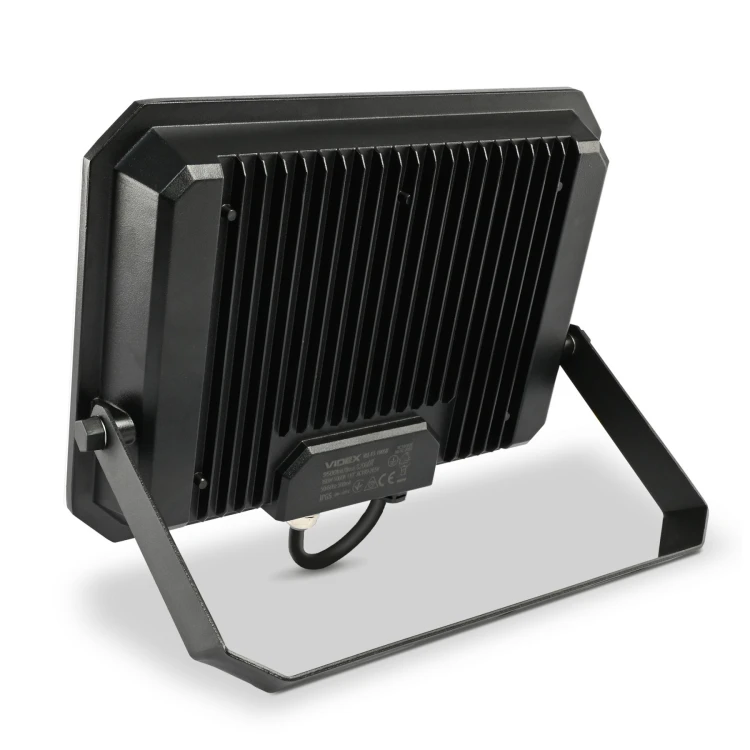 vle-f3-1005b-3.1800x1800w.jpg
