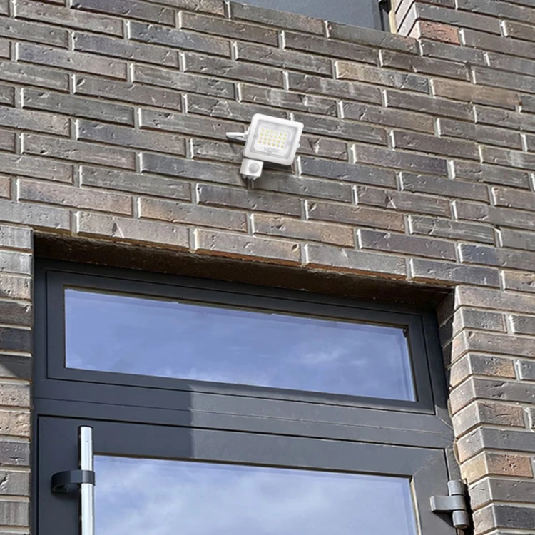 vle-f2e-205w-s_4-1.1800x1800w.jpg