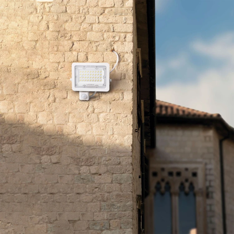 vle-f2e-305w-s_62.1800x1800w.jpg